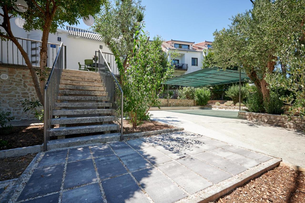 Villa Lovor Trogir Bagian luar foto